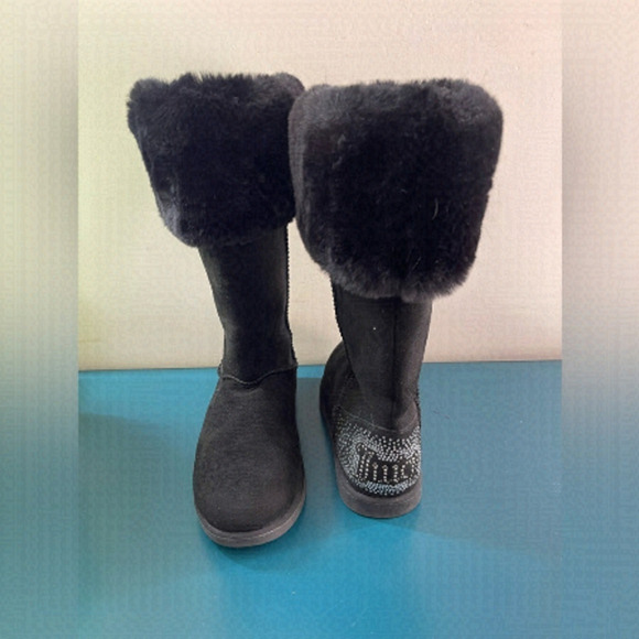 Juicy Couture Shoes - WOMEN'S SIZE 6 M JUICY COUTURE 12" FAUX FUR SUEDE WINTER FASHION BOOTS